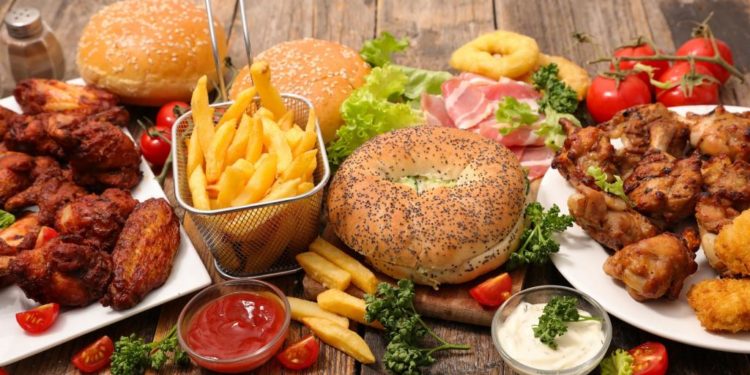 Here’s Exactly What It Costs To Open A Franchise Of 14 Of Your Favorite Fast Food Spots
