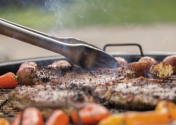 Your Money: Four expert tips on shopping for a grill