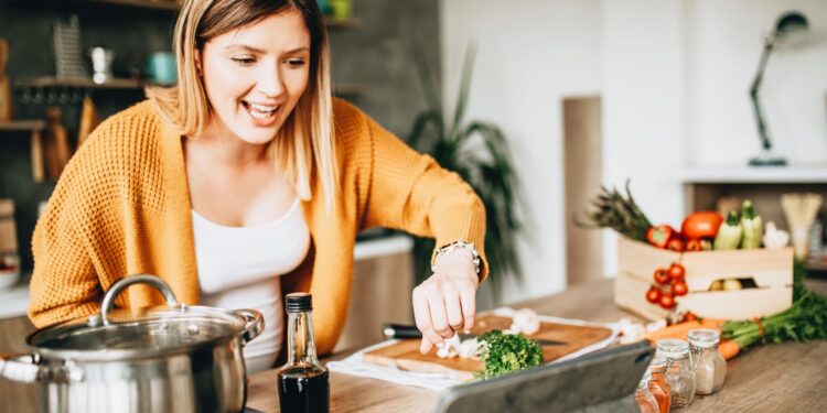 Curious About Cooking With CBD Oil? Read These 4 Tips First