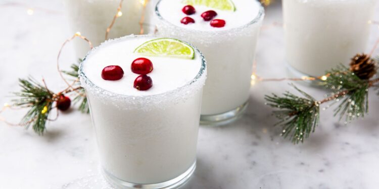 White Cranberry Juice – Health Benefits and How to Make it